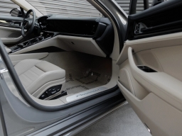 Porsche Panamera 4 AWD 2026