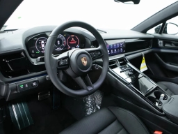 Porsche Panamera 4 AWD 2026