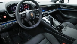 Porsche Panamera Base RWD 2026