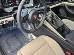 Porsche Panamera Base RWD 2026