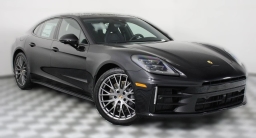Porsche Panamera Base RWD 2026
