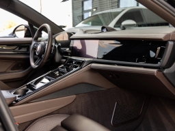 Porsche Panamera 4 AWD 2026