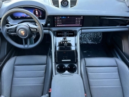 Porsche Panamera Base RWD 2026