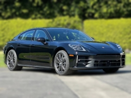 Porsche Panamera Base RWD 2026