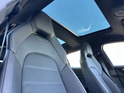 Porsche Panamera Base RWD 2026