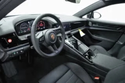 Porsche Panamera Base RWD 2026