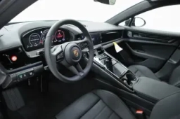 Porsche Panamera Base RWD 2026