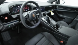 Porsche Panamera Base RWD 2026