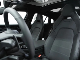 Porsche Panamera Base RWD 2026