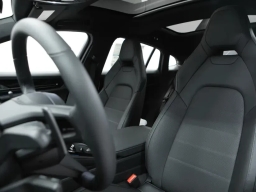 Porsche Panamera Base RWD 2026