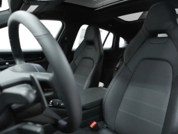 Porsche Panamera Base RWD 2026