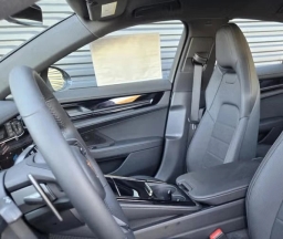 Porsche Panamera Base RWD 2026