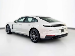 Porsche Panamera 4 AWD 2026