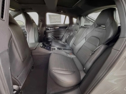 Porsche Panamera 4 AWD 2026