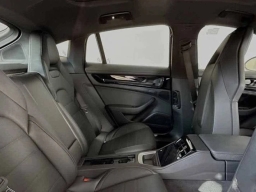 Porsche Panamera 4 AWD 2026