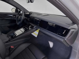 Porsche Panamera 4 AWD 2026