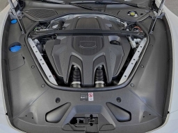 Porsche Panamera 4 AWD 2026