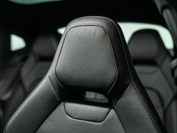 Porsche Panamera Base RWD 2026