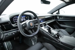 Porsche Panamera Base RWD 2026