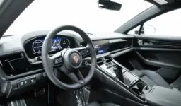 Porsche Panamera Base RWD 2026