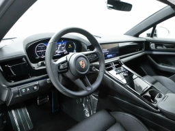 Porsche Panamera Base RWD 2026