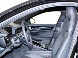 Porsche Panamera Base RWD 2026