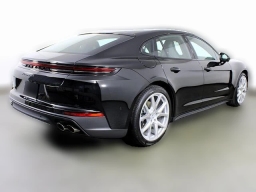 Porsche Panamera Base RWD 2026