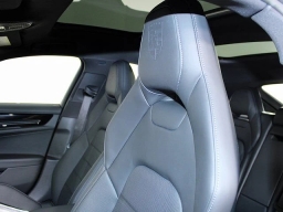 Porsche Panamera Base RWD 2026