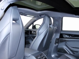 Porsche Panamera Base RWD 2026