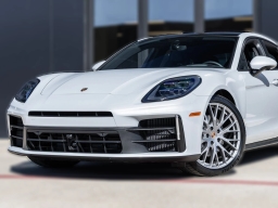 Porsche Panamera 4 AWD 2026