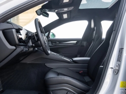 Porsche Panamera 4 AWD 2026