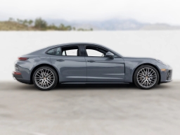 Porsche Panamera 4 AWD 2026