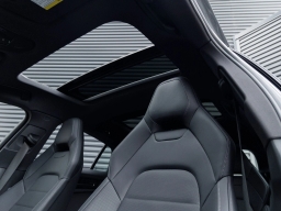 Porsche Panamera 4 AWD 2026