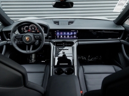 Porsche Panamera 4 AWD 2026