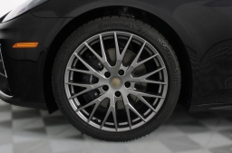 Porsche Panamera Base RWD 2026