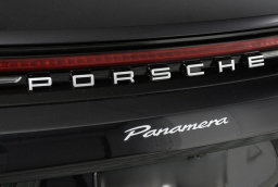 Porsche Panamera Base RWD 2026