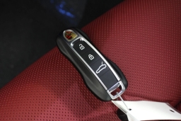 Porsche Panamera Base RWD 2026