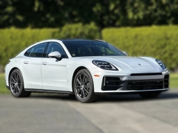 Porsche Panamera 4 AWD 2026