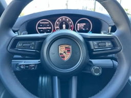 Porsche Panamera 4 AWD 2026