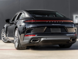 Porsche Panamera 4 AWD 2026