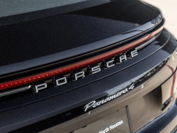 Porsche Panamera 4 AWD 2026