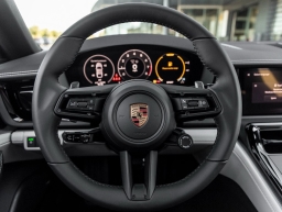 Porsche Panamera 4 AWD 2026