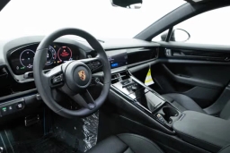 Porsche Panamera Base RWD 2026