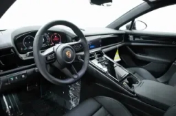 Porsche Panamera Base RWD 2026