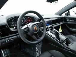 Porsche Panamera Base RWD 2026