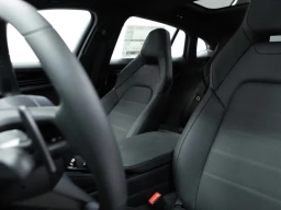 Porsche Panamera Base RWD 2026