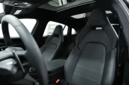 Porsche Panamera Base RWD 2026