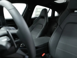 Porsche Panamera Base RWD 2026