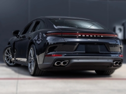 Porsche Panamera 4 AWD 2026