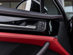 Porsche Panamera 4 AWD 2026